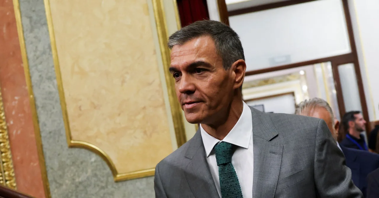 Spanish PM Sanchez says AI industry cannot be self-regulated
