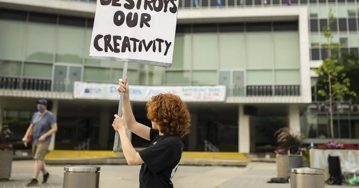 Teachers call for classroom AI policy