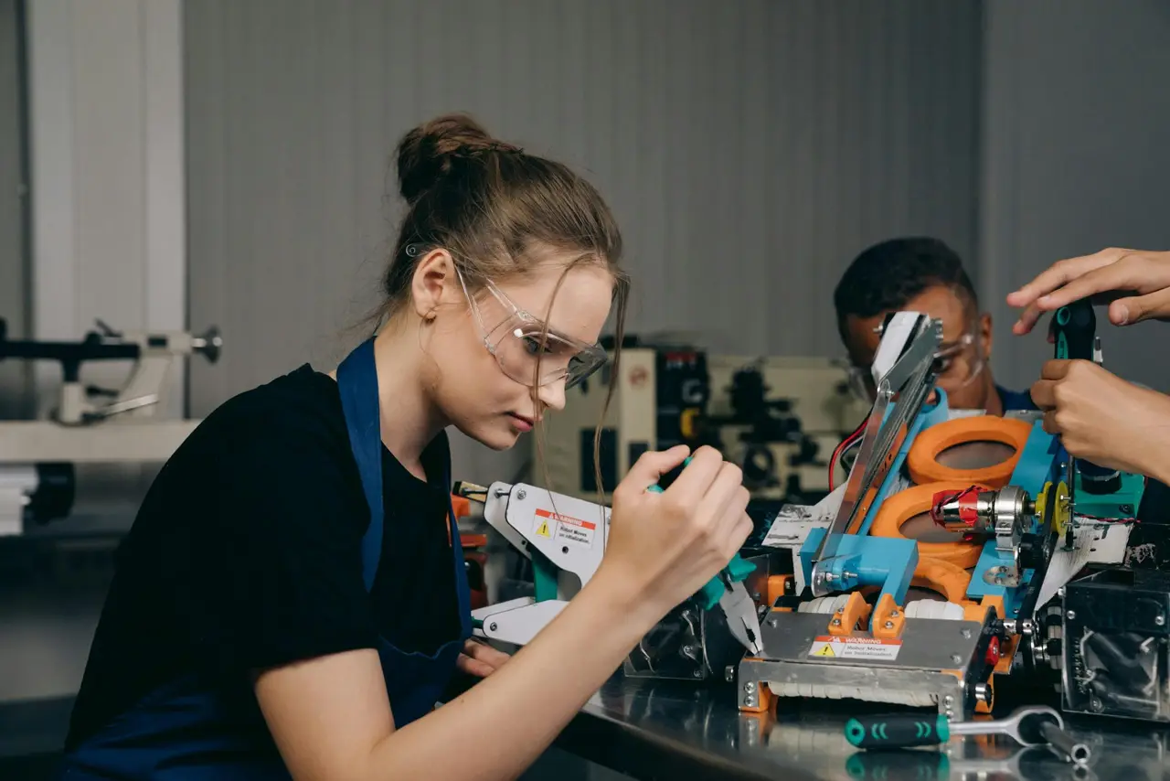 As AI reshapes jobs and workers change industries, employers need to be more flexible too