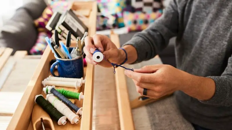 AI’s not taking all the jobs. Just ask your local hobby shop, garage band and crafts store