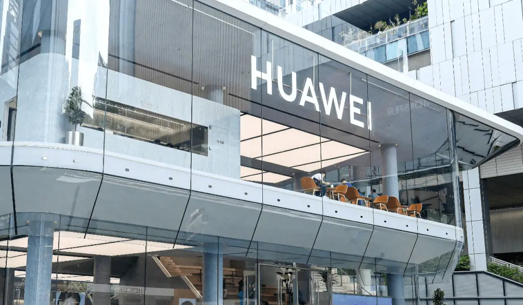 Huawei unveils what it calls the world’s first 3D data center