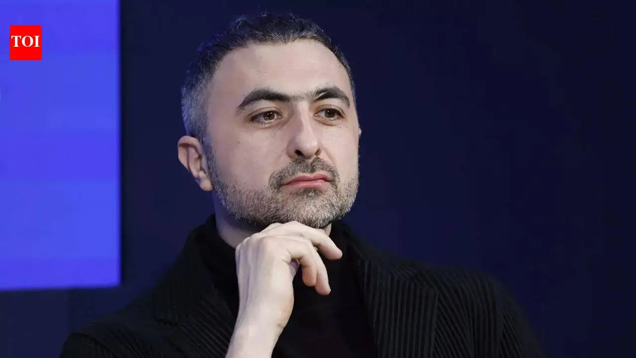 Microsoft AI CEO Mustafa Suleyman just told everyone who thinks that AI can have feelings: AI Agents do not have rights, feelings, or consciousness, and we must not …